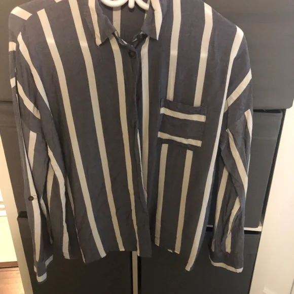 Blouse - Picture 2 of 2